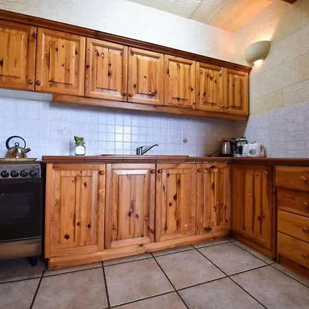 Tal-bahar Farmhouse, Zebbug Gozo * Zebbug (Gozo)